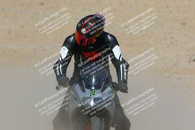 media/Apr-15-2022-Apex Assassins (Fri) [[9fb2e50610]]/Trackday Level 2/Session 2/Turns 9 and 10 Set 1/